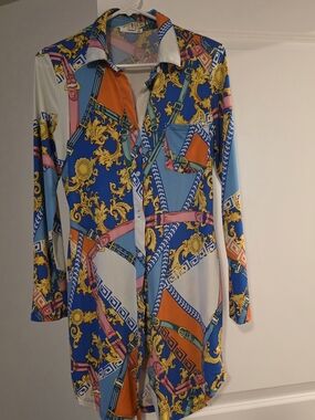 Vibrant Baroque Print Button-Up Shirt Dress